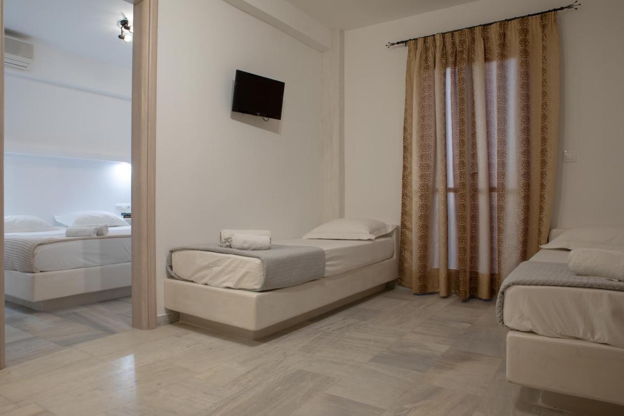 Aphrodite Hotel & Apartments Chora  Bagian luar foto