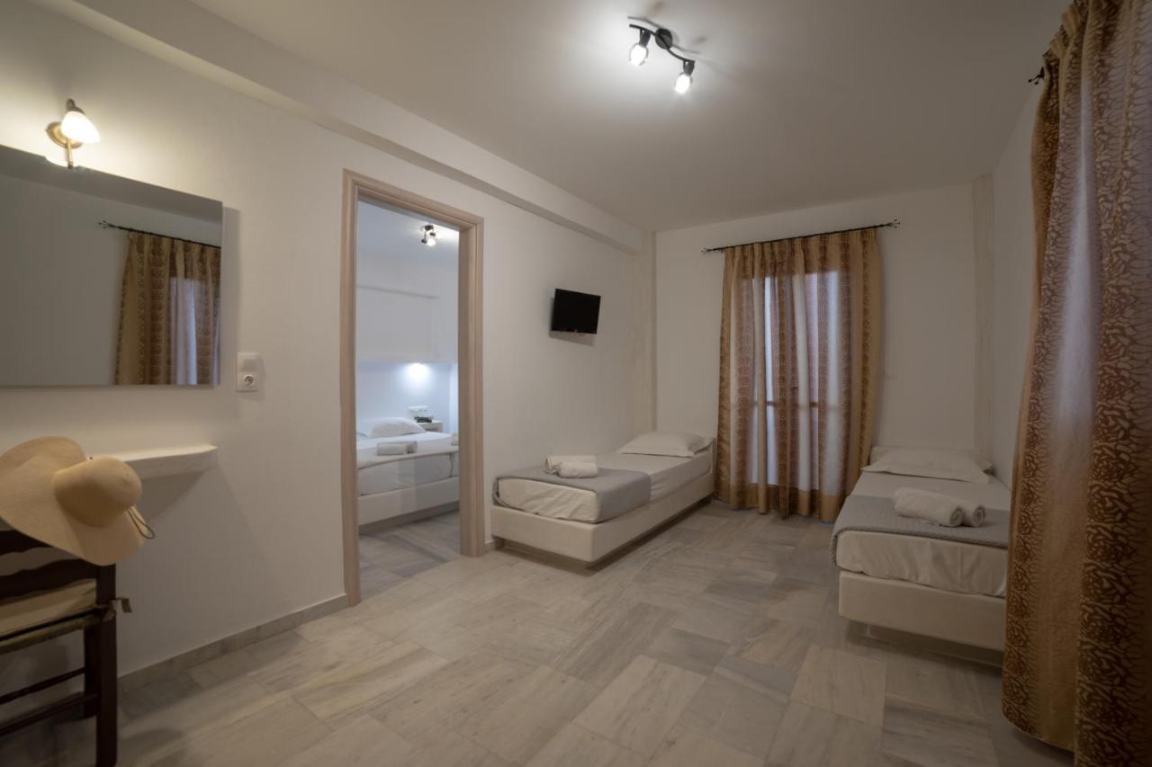 Aphrodite Hotel & Apartments Chora  Bagian luar foto